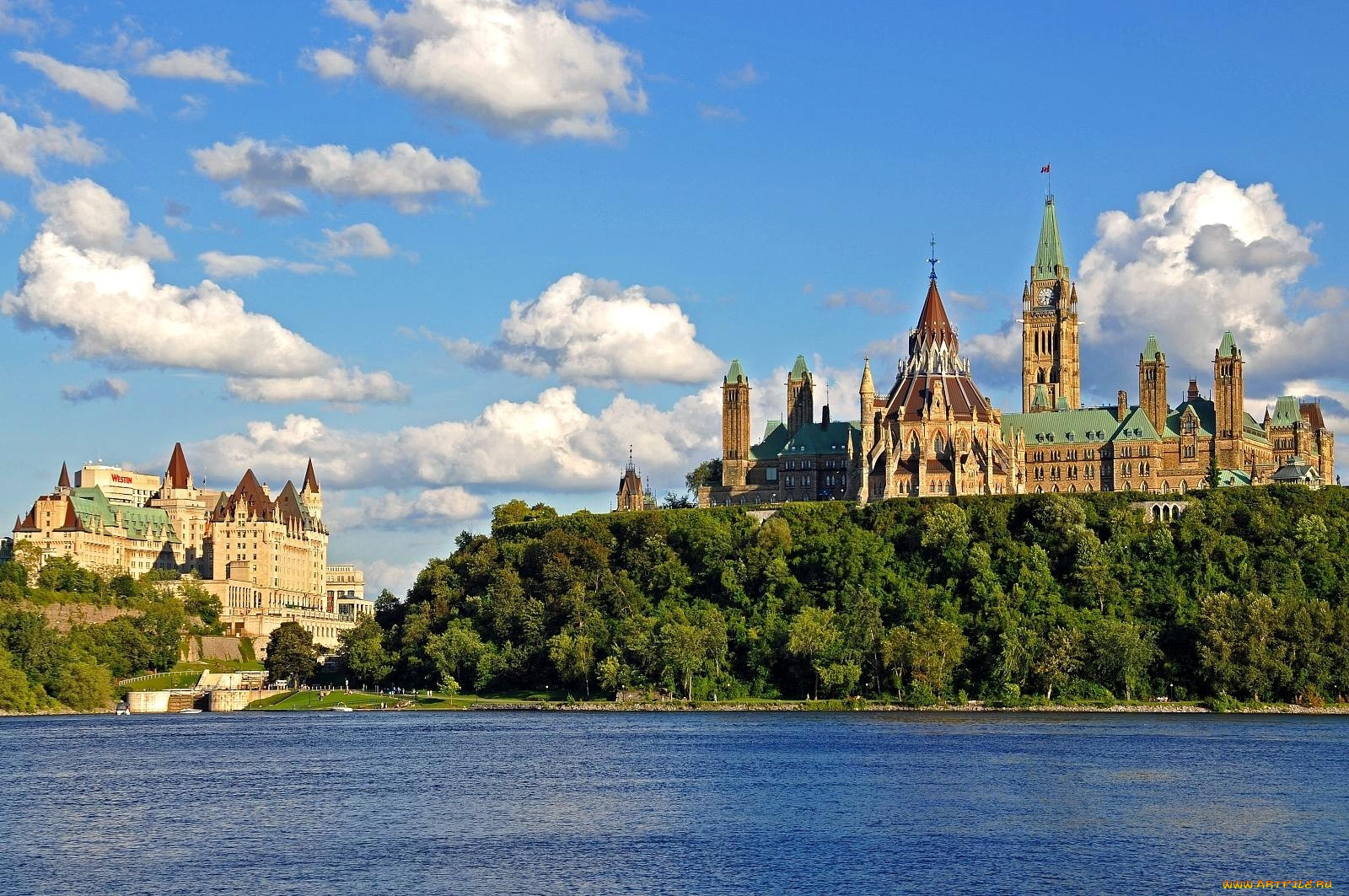 Оттава какое государство. Парламентский холм Оттава. Оттава Онтарио Канада. Оттава столица Канады. Оттава достопримечательности.